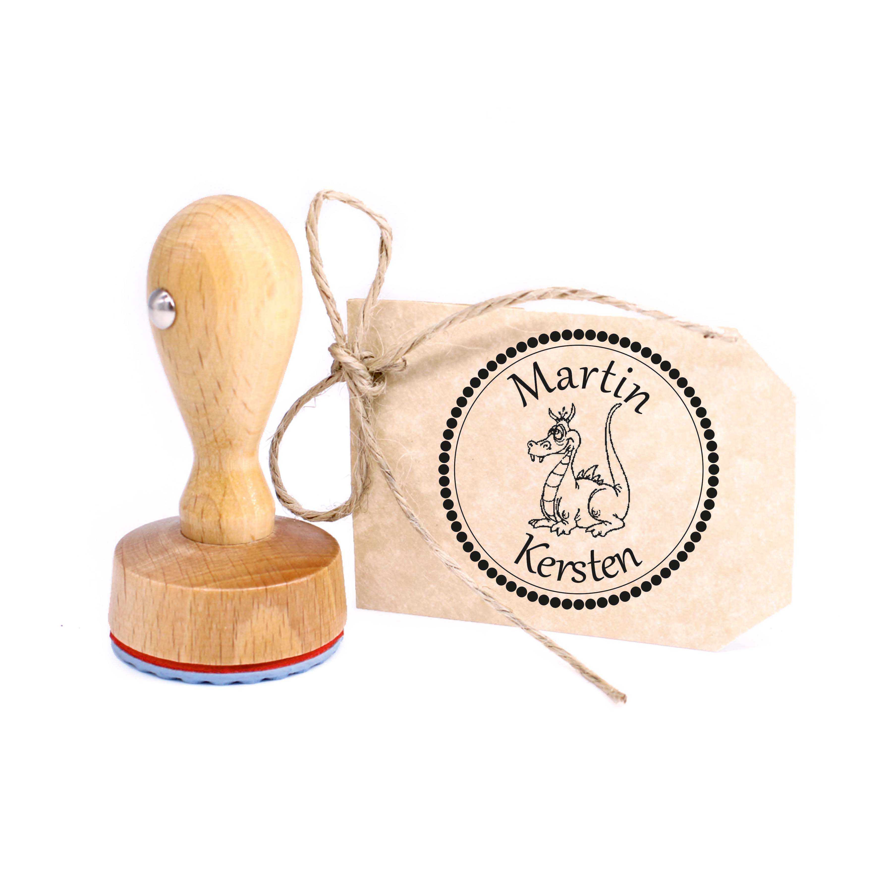 Kinderstempel Drache - Holzstempel mit persönlichem Namen Ø 24 mm