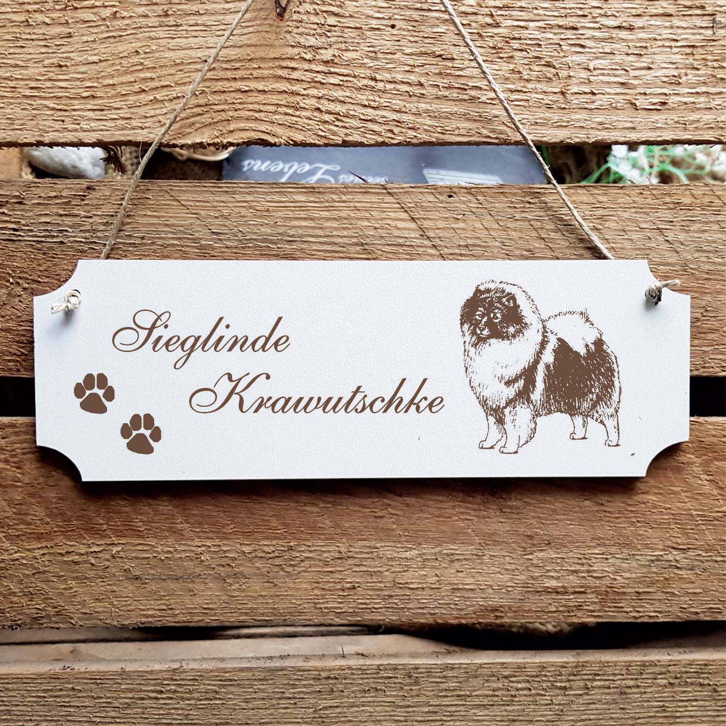 Schild « Keeshond » Namensschild Türschild zum Anhängen - 20 x 6,7 cm