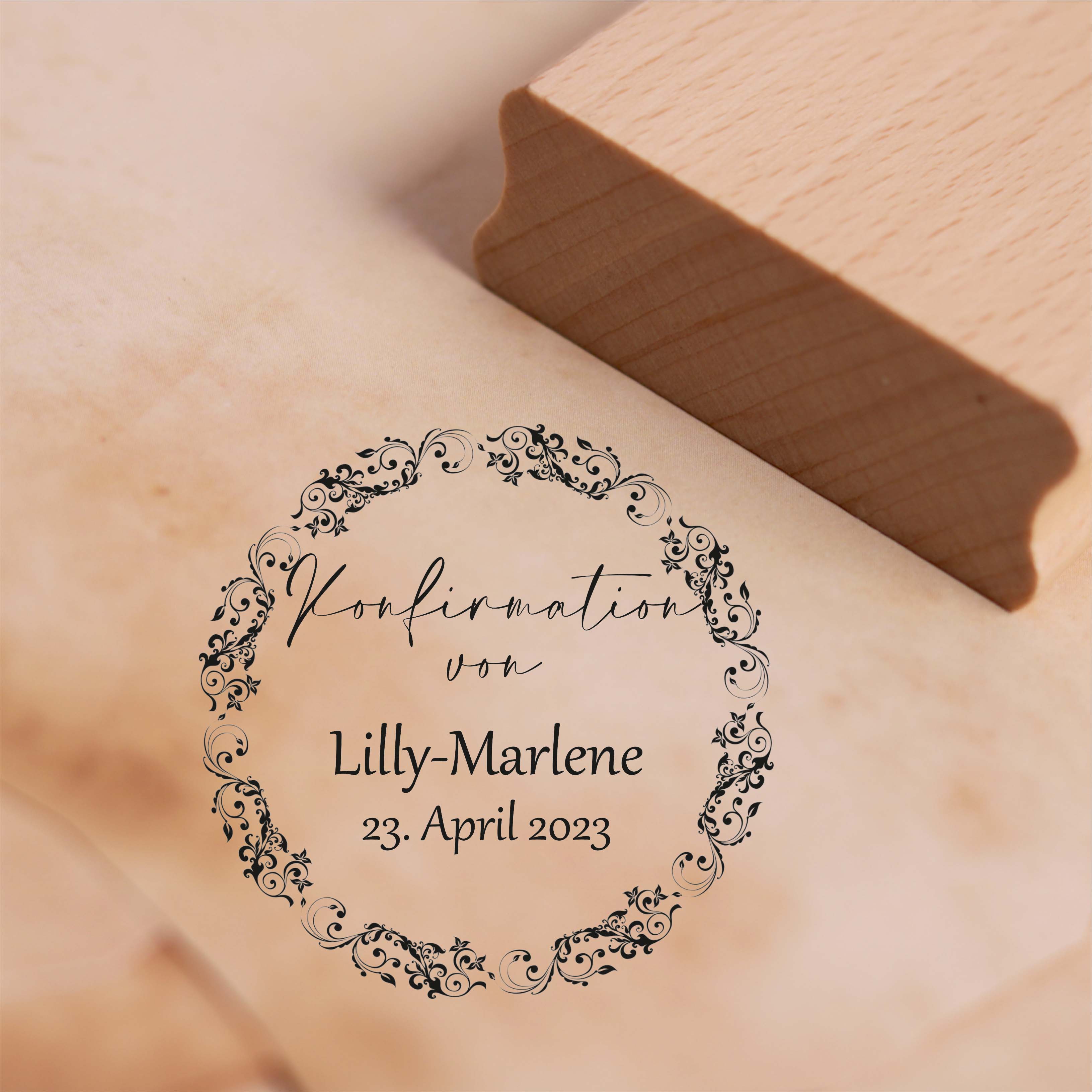 Stempel Konfirmation von - mit Name und Datum - Motiv Vintage Ornament Kranz Motivstempel 38 x 38 mm