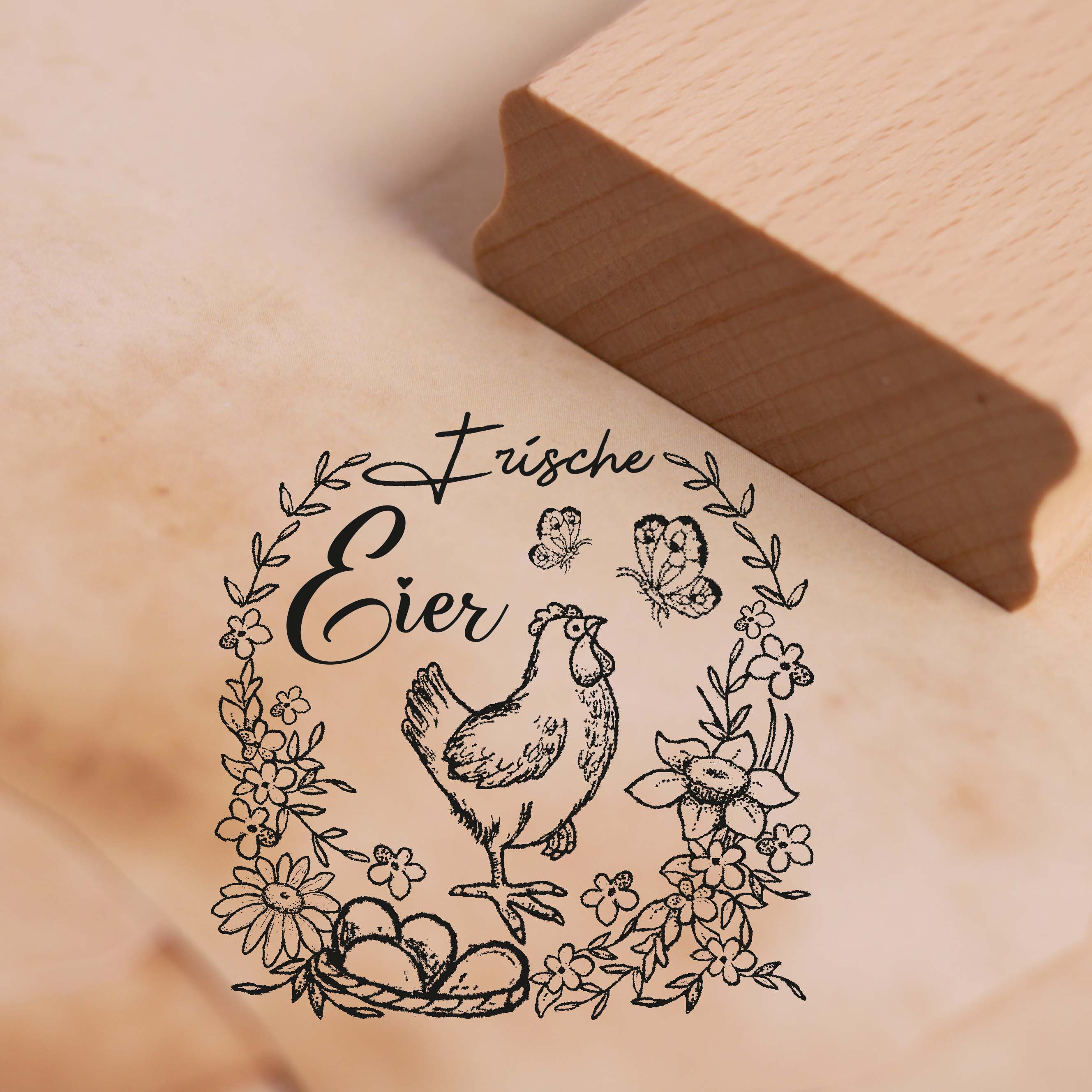 Stempel Frische Eier - Motiv stolzes Huhn mit Blumen - Motivstempel für Eierkarton - 68x68mm