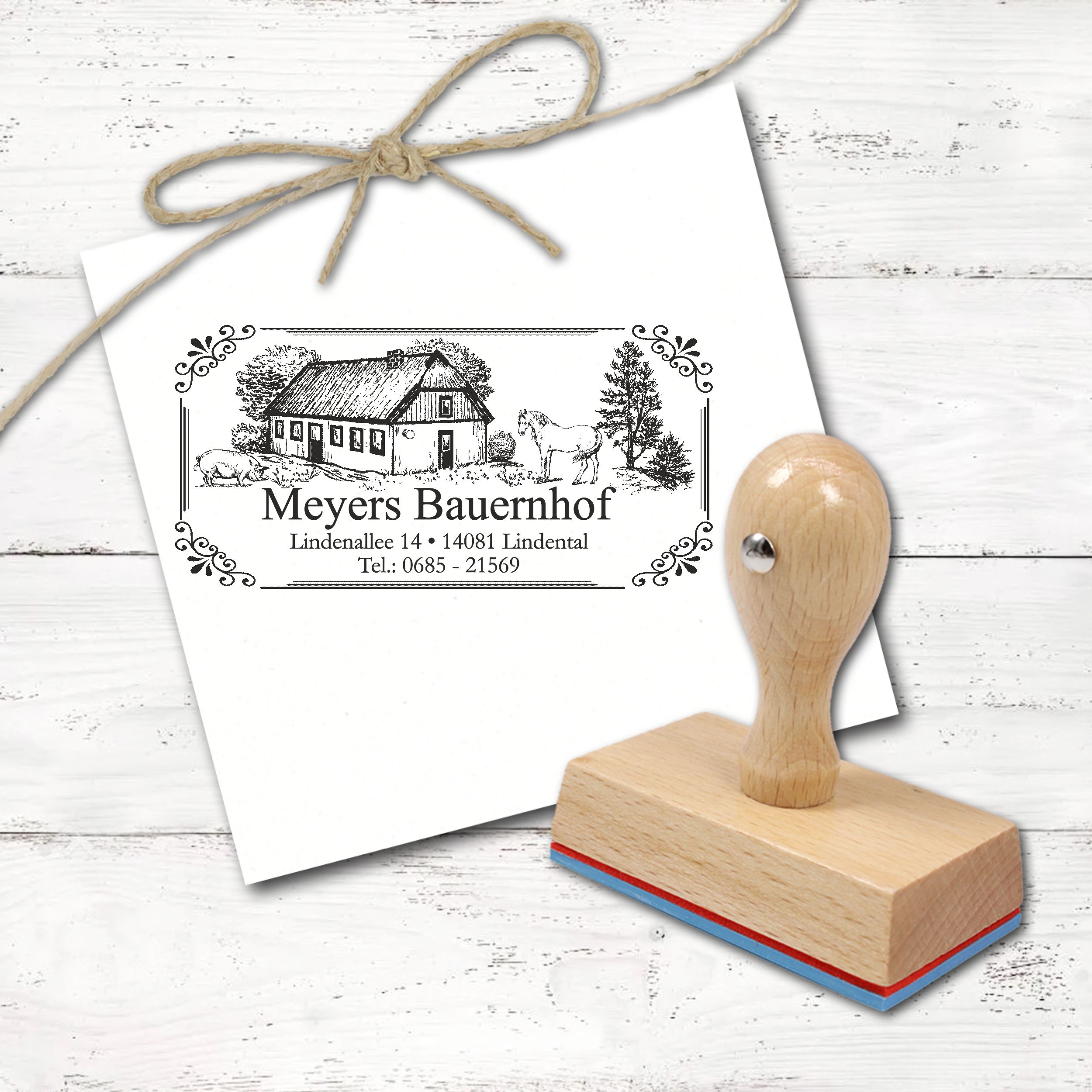 Personalisierter Bauernhof Stempel mit Name & Adresse - Landhaus Hof Motiv - Pferd Schwein Motivstempel Holzstempel 100x50 mm 