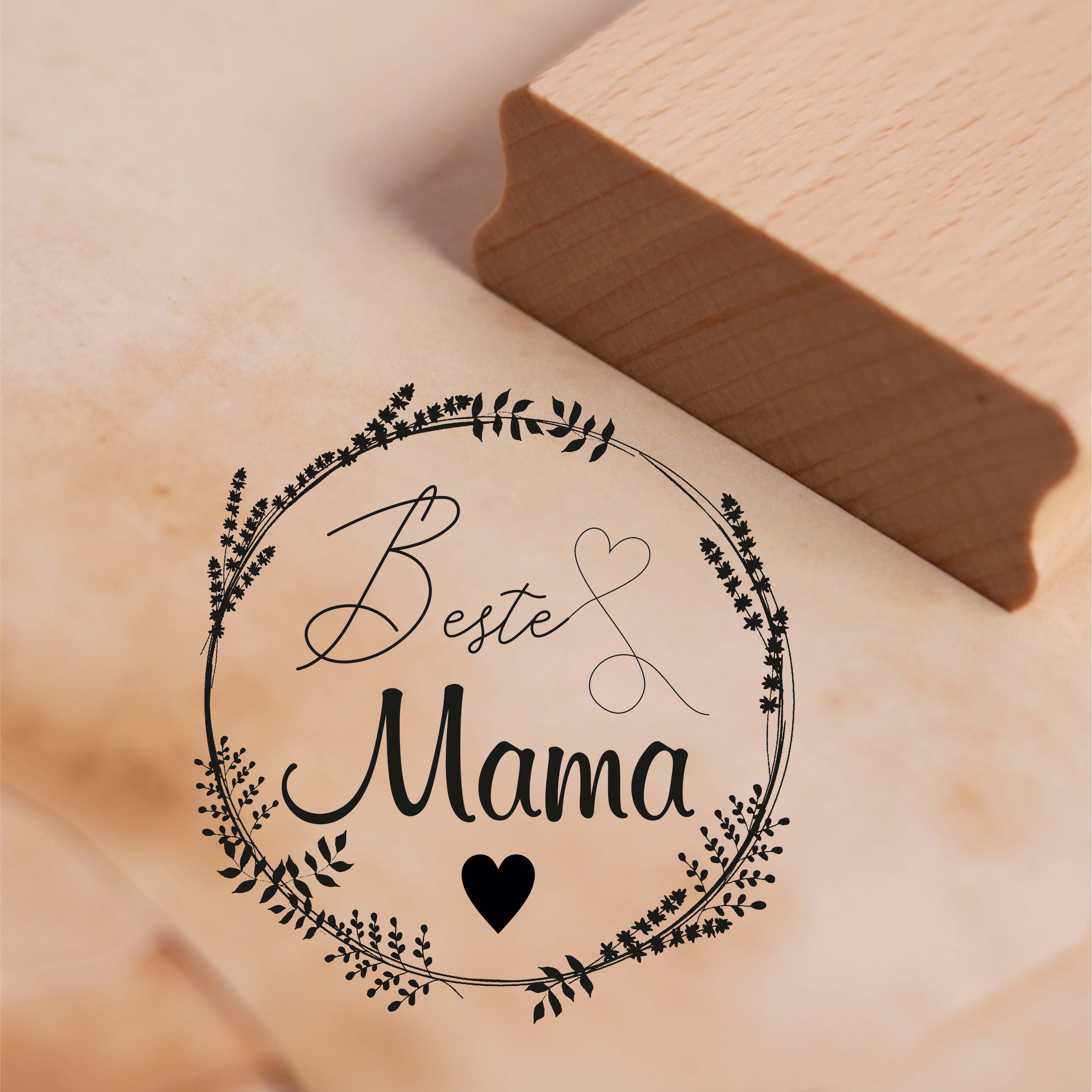 Motivstempel Beste Mama - Vintage Kranz Lavendel Blätter Herz Stempel 47 x 48 mm