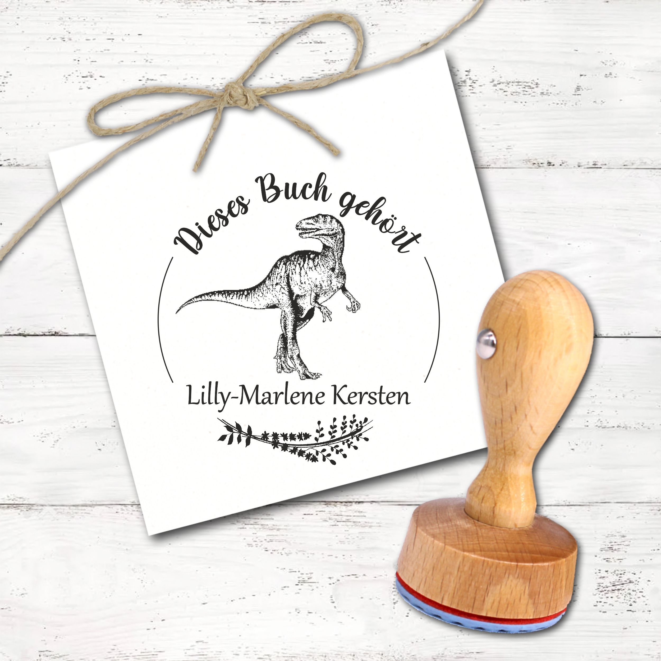 Ex Libris Stempel personalisiert mit Namen Motiv Dino - Bücherstempel individuell - für Kinder, Schule & Lehrer - Ø 38 mm 