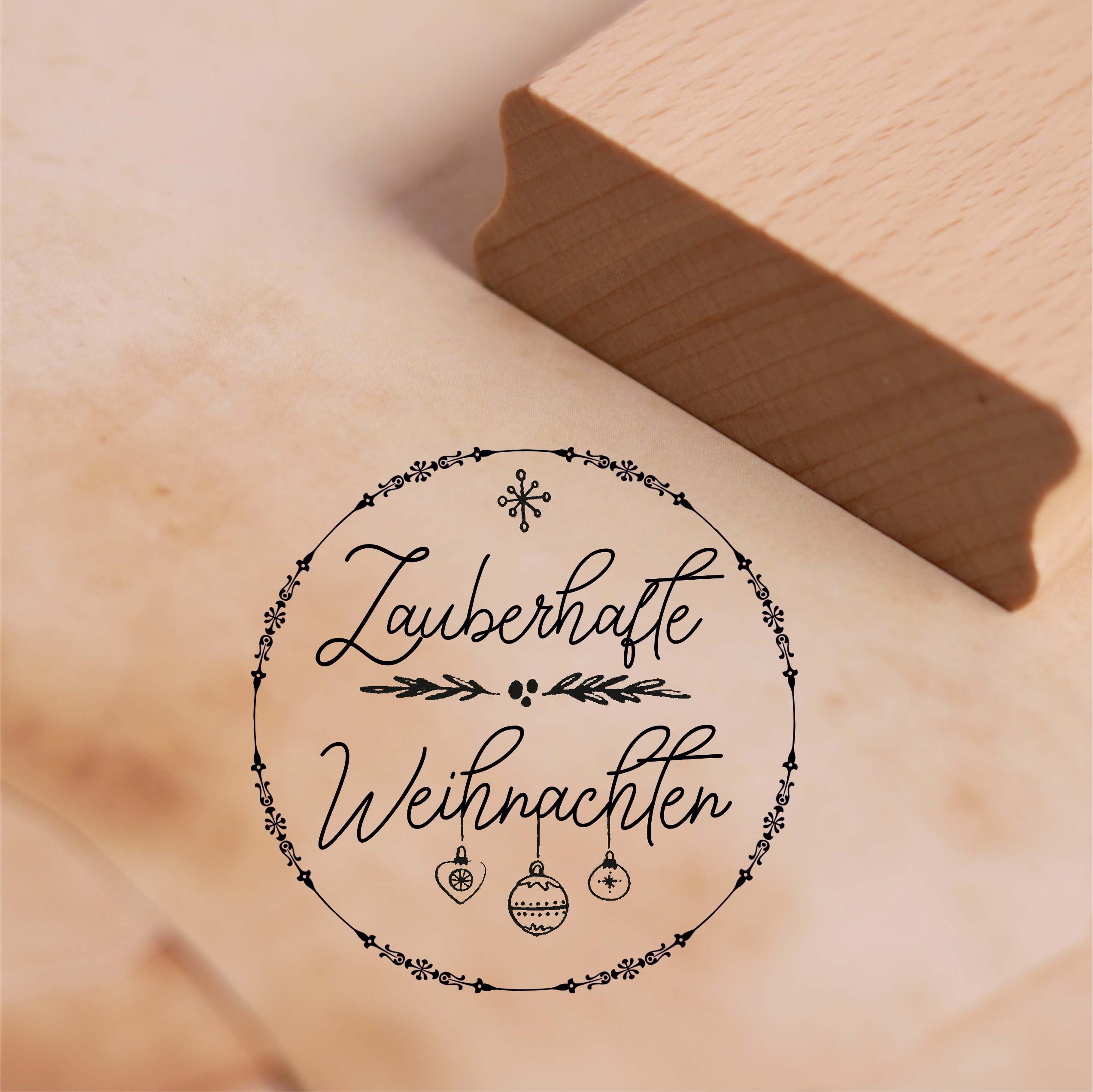 Motivstempel Zauberhafte Weihnachten - Kranz Tannenzweig Kugeln Stempel - Ø 48 mm