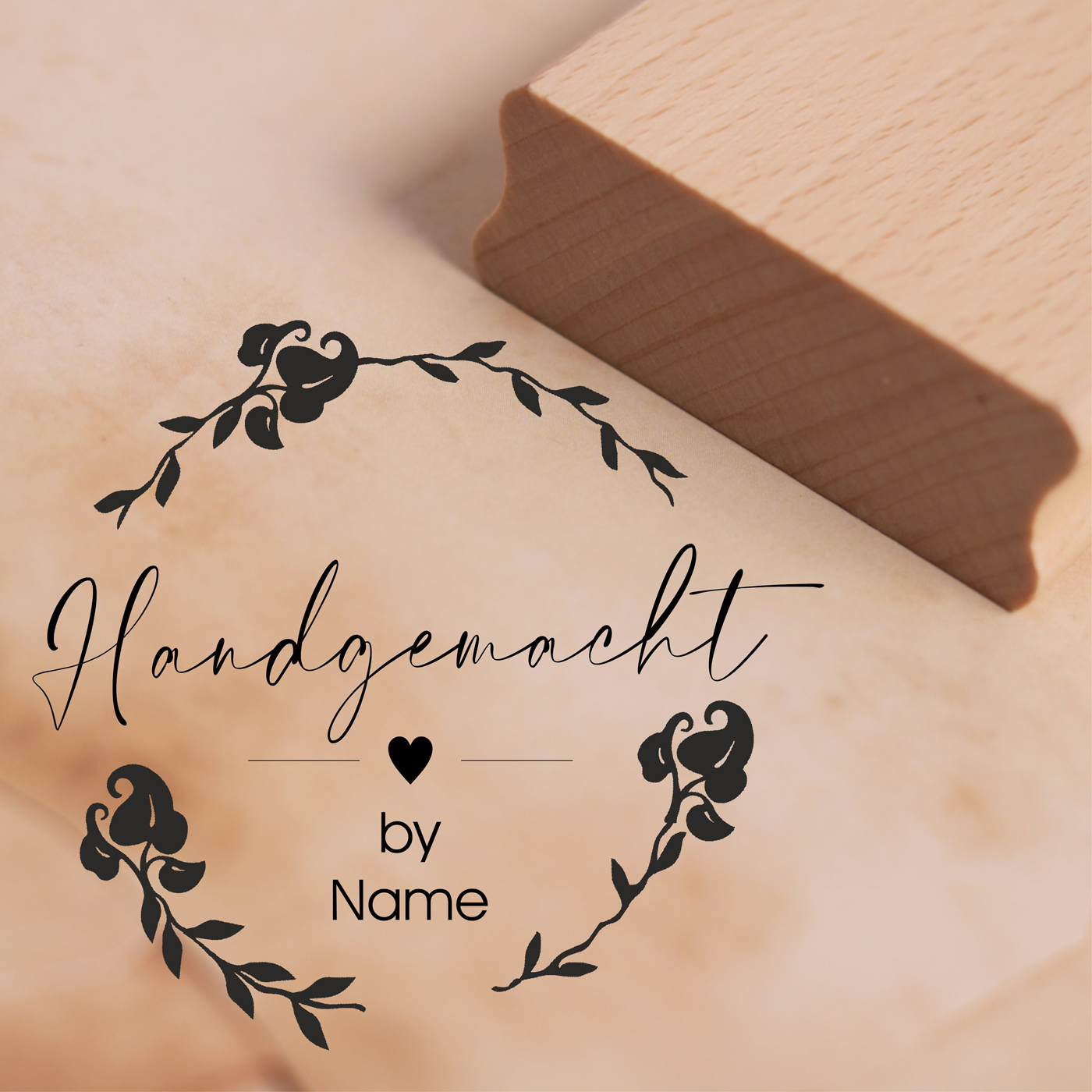 Motivstempel Handgemacht Vintage Kranz inkl. Name - Herz Stempel personalisiert - 48 x 47 mm