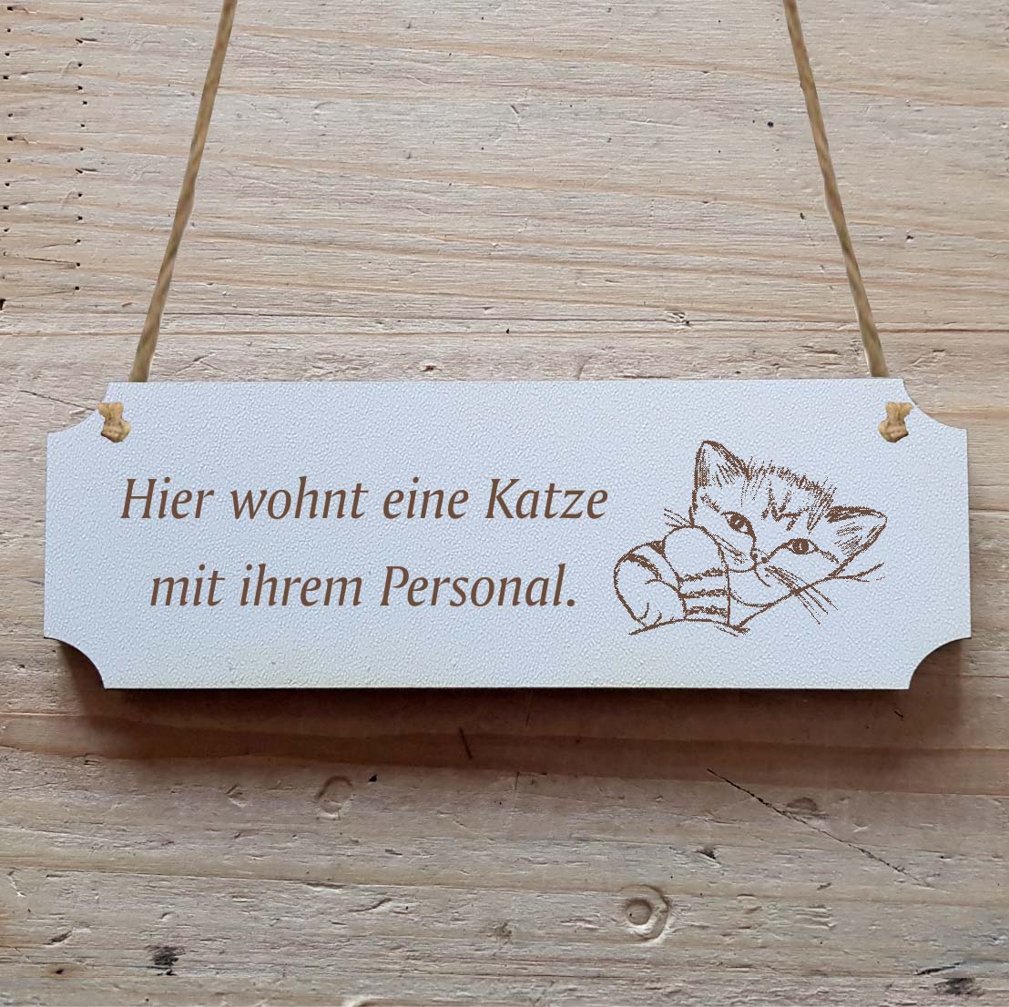Dekoschild « Hier wohnt eine Katze... »