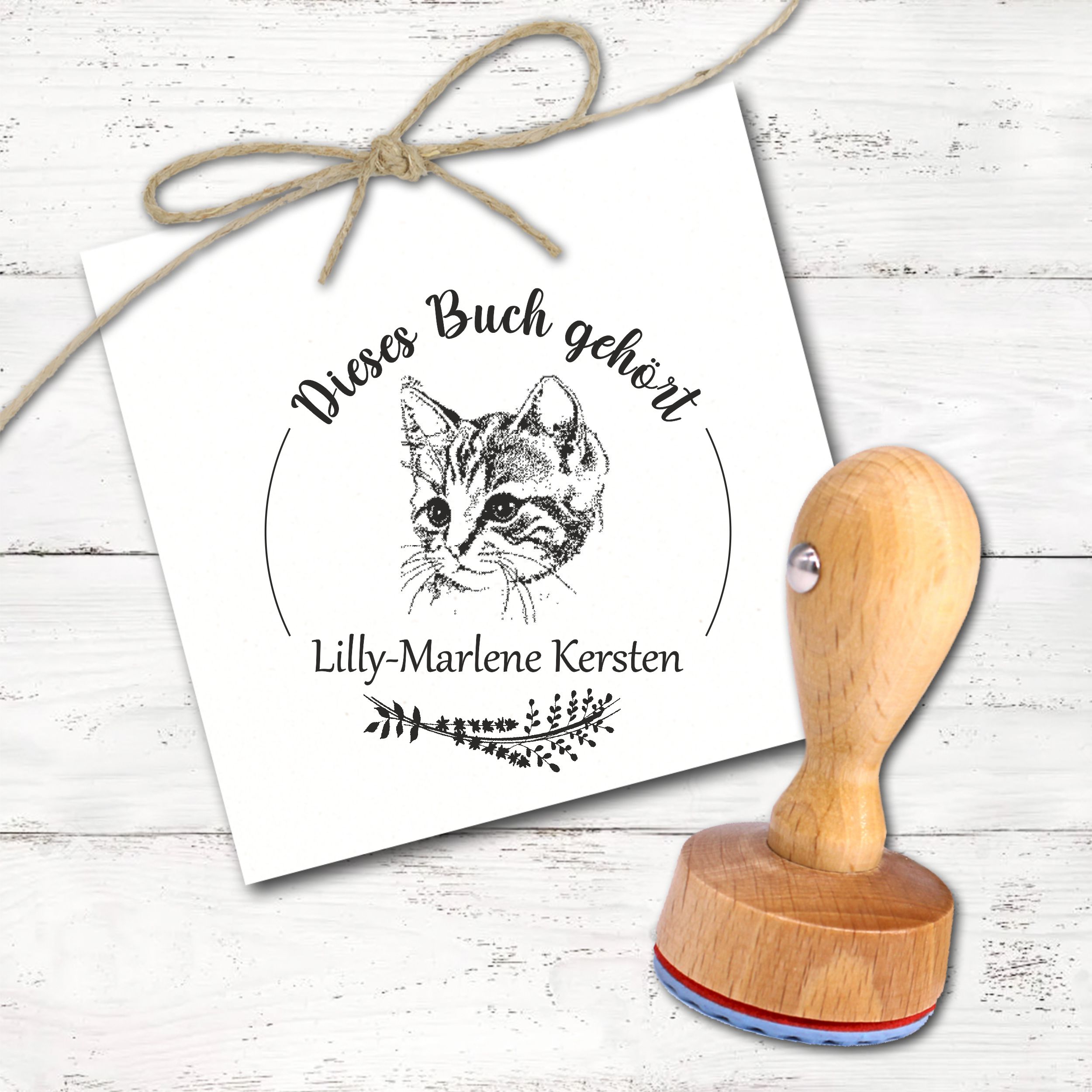 Ex Libris Stempel personalisiert mit Namen Motiv Katze - Bücherstempel individuell - für Kinder, Schule & Lehrer - Ø 38 mm