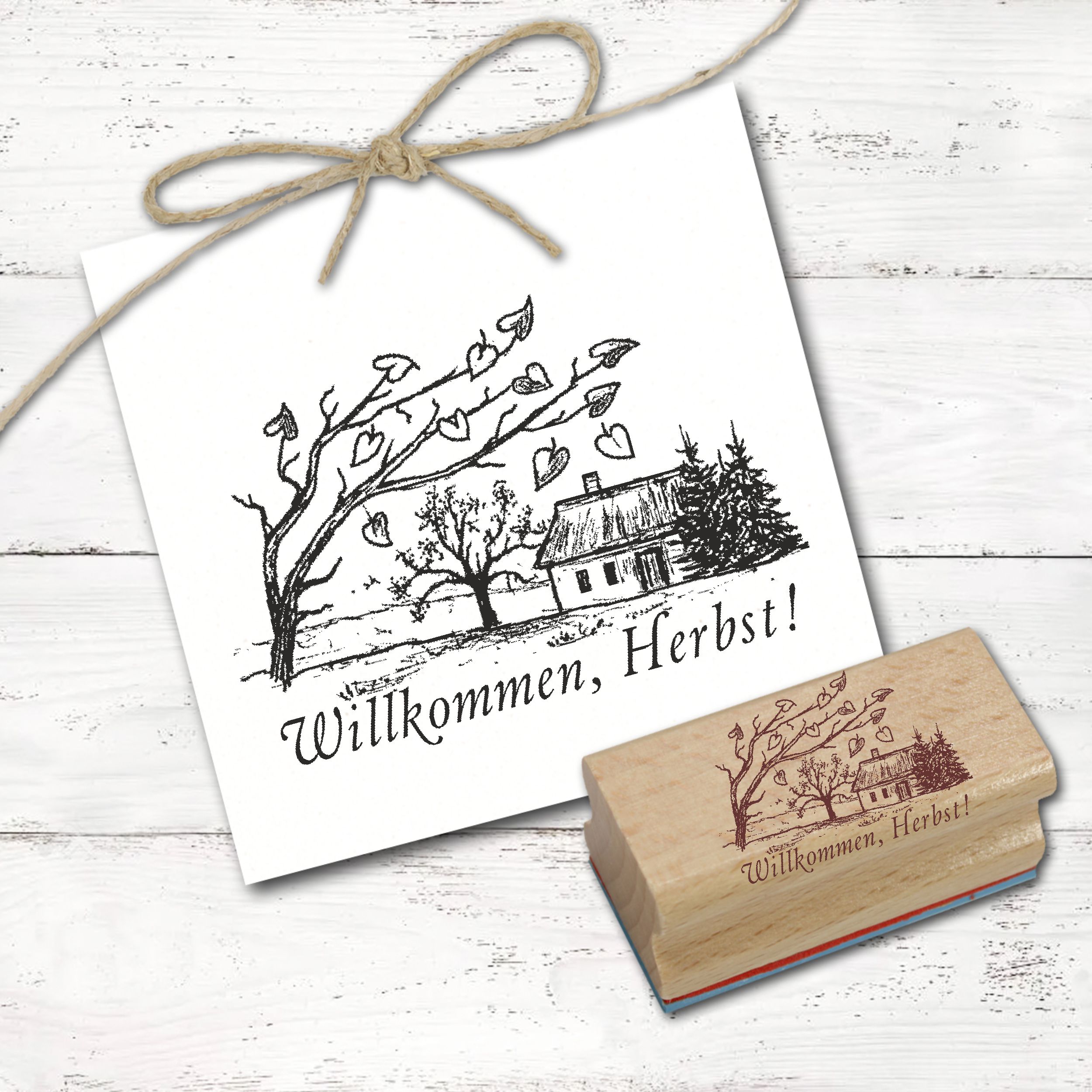 Motivstempel Willkommen Herbst - Haus in Herbstlandschaft - Stempel Holzstempel 68 x 48 mm