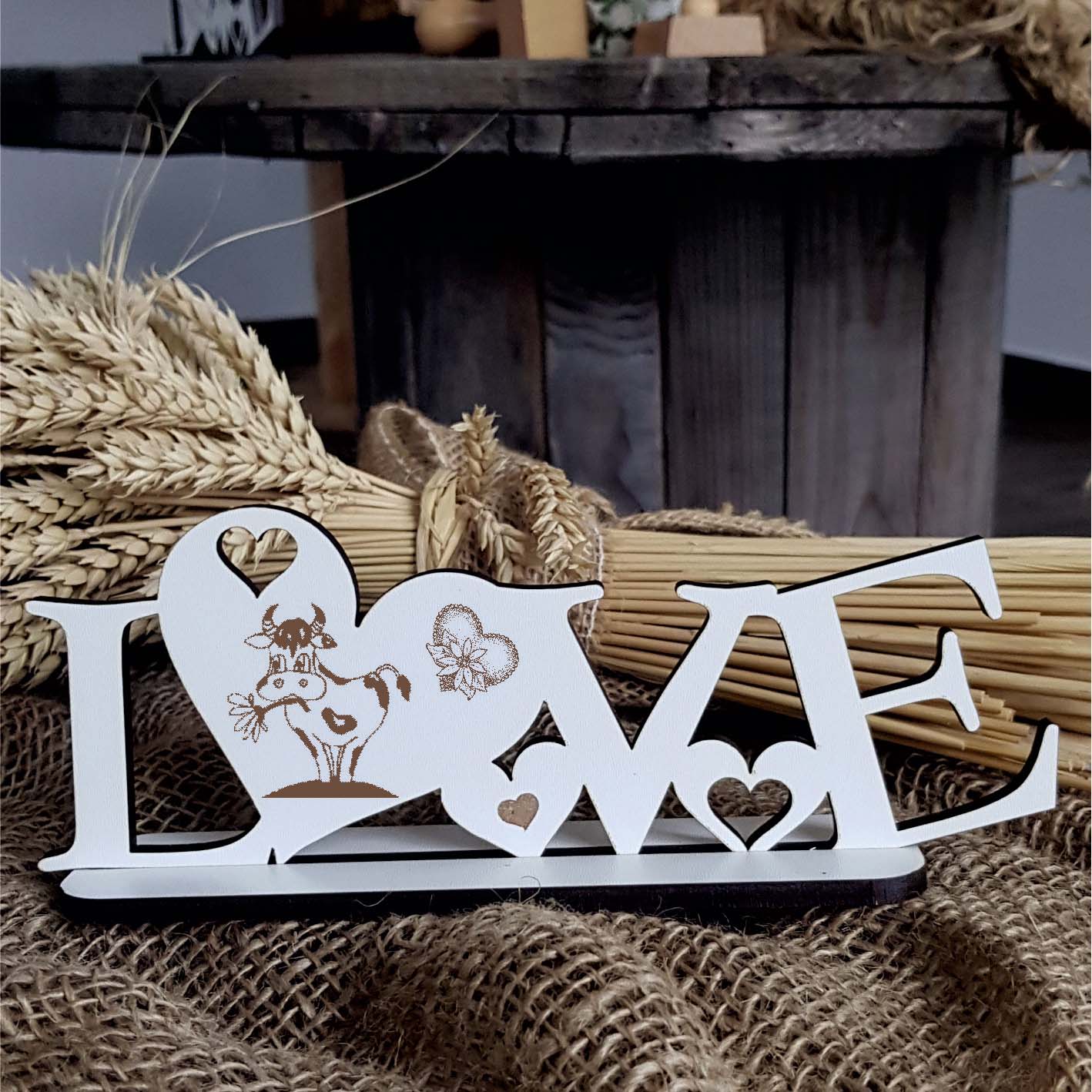 LOVE Deko Aufsteller « KUH MIT BLUME 03 » mit Herzen