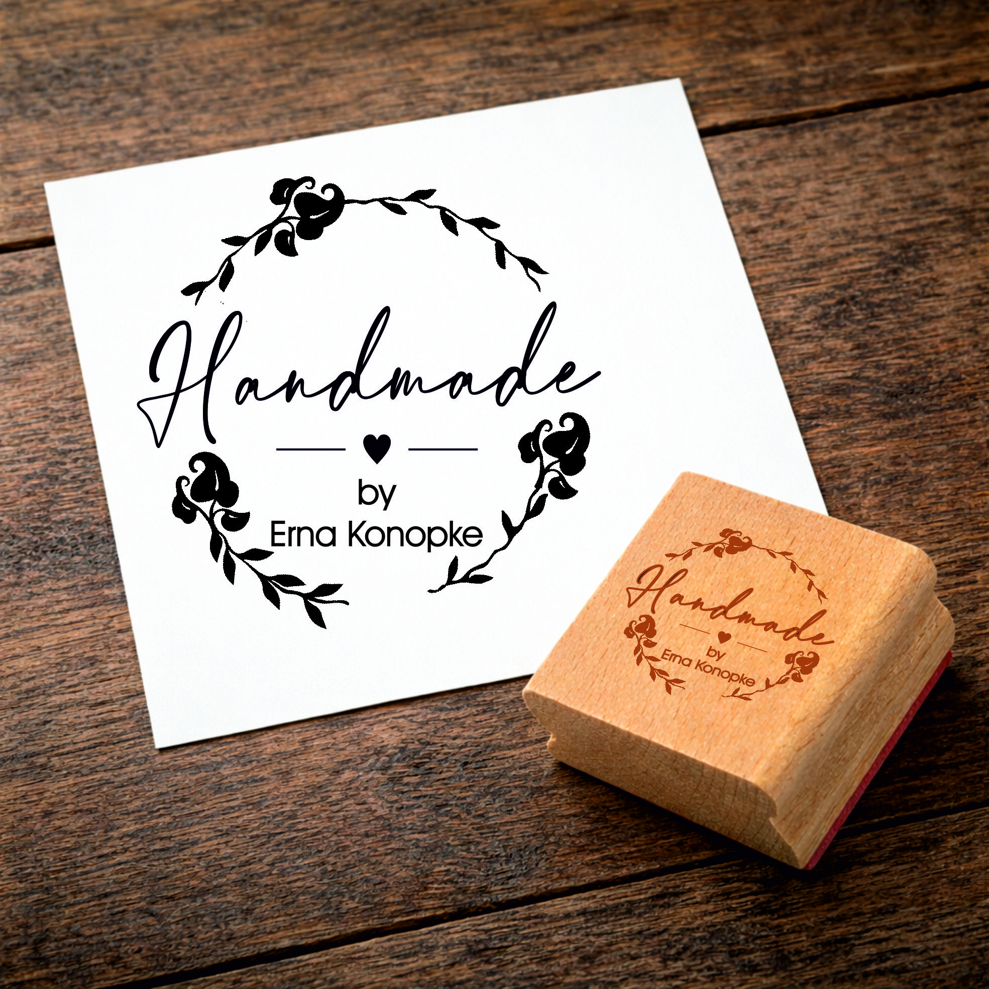 Motivstempel Handmade Vintage Kranz inkl. Name - Herz Stempel personalisiert - 48 x 47 mm