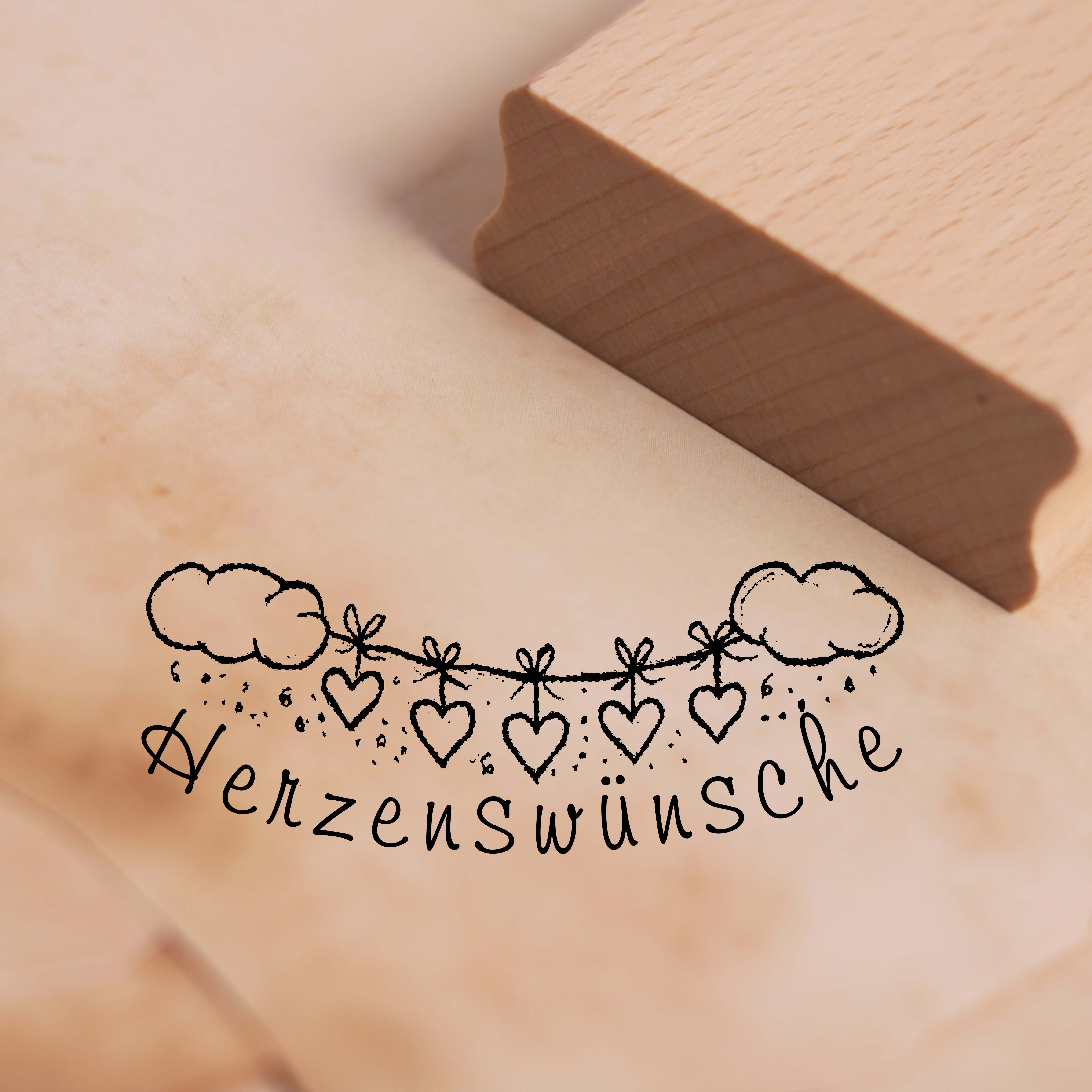 Motivstempel Herzenswünsche - Stempel Girlande mit Wolken und Herzen 68 x 26 mm