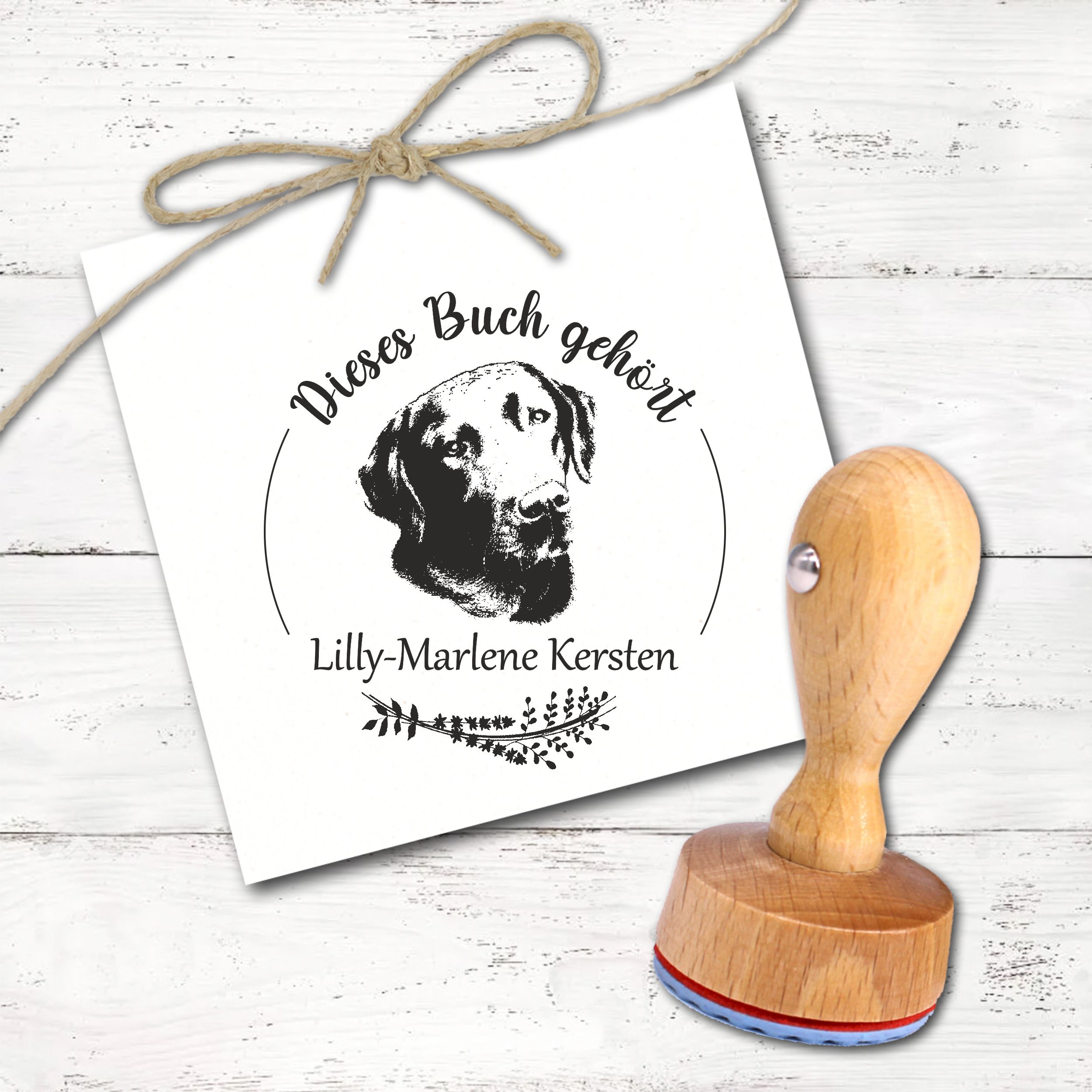 Ex Libris Stempel personalisiert mit Namen Motiv Labrador - Bücherstempel individuell - für Kinder, Schule & Lehrer - Ø 38 mm