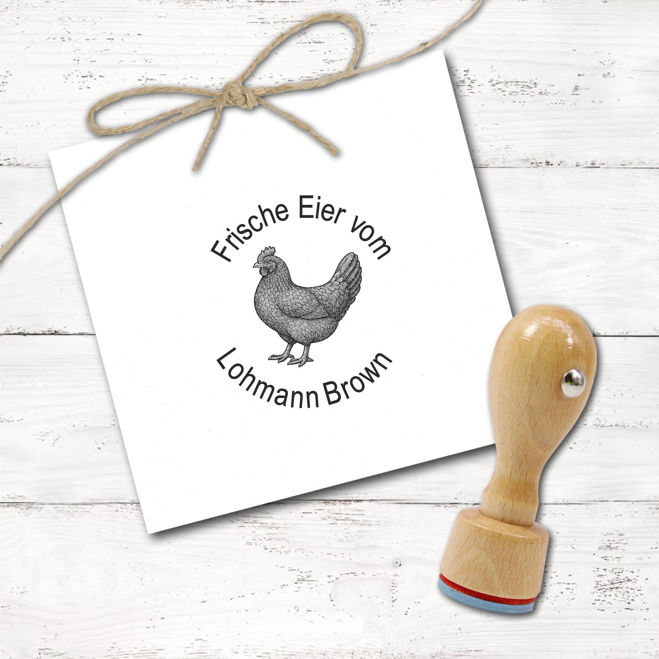 Holzstempel personalisiert „Frische Eier vom Lohmann Brown“ – Hühner Motivstempel Huhn