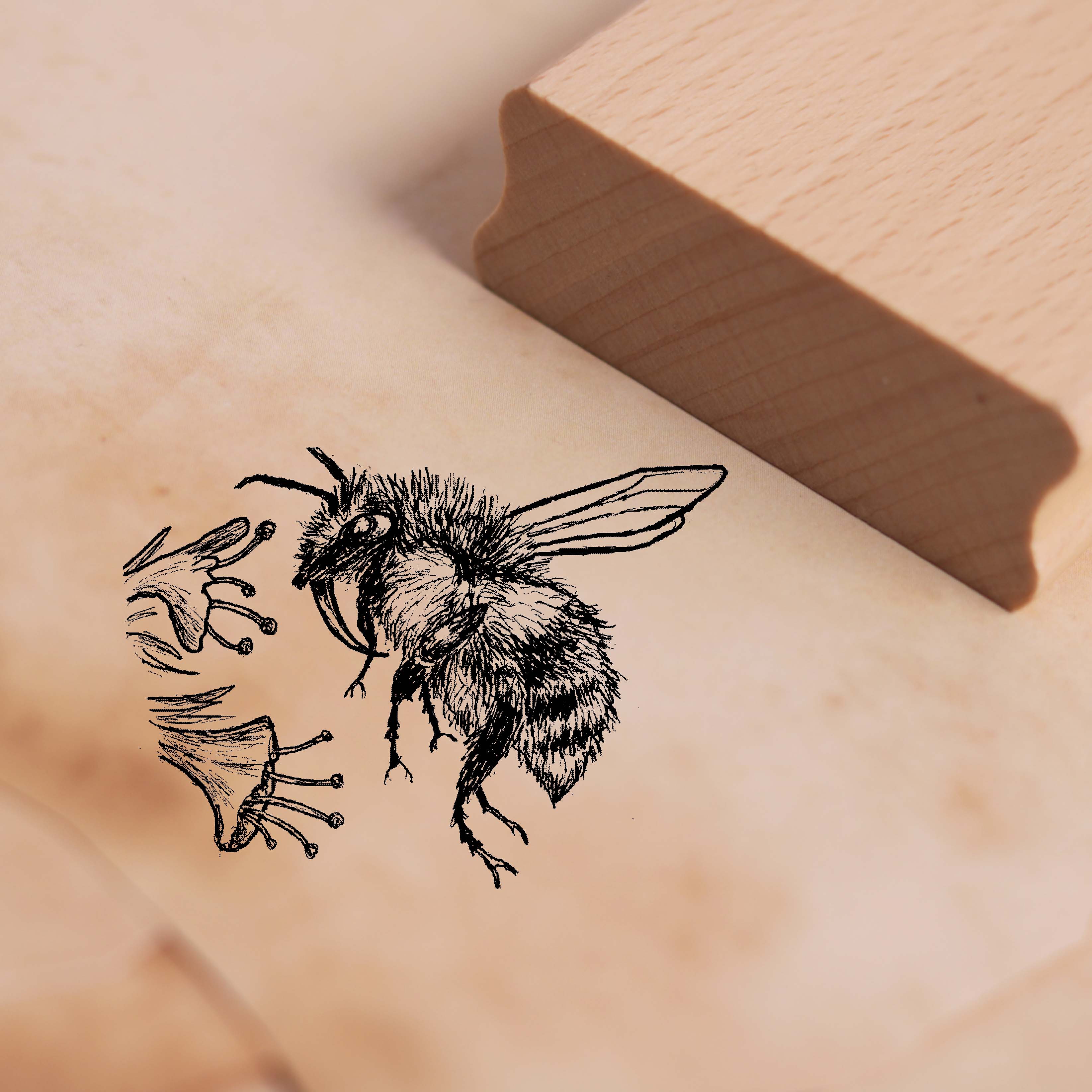 Motivstempel Hummel an Blüte - Stempel 38 x 28 mm