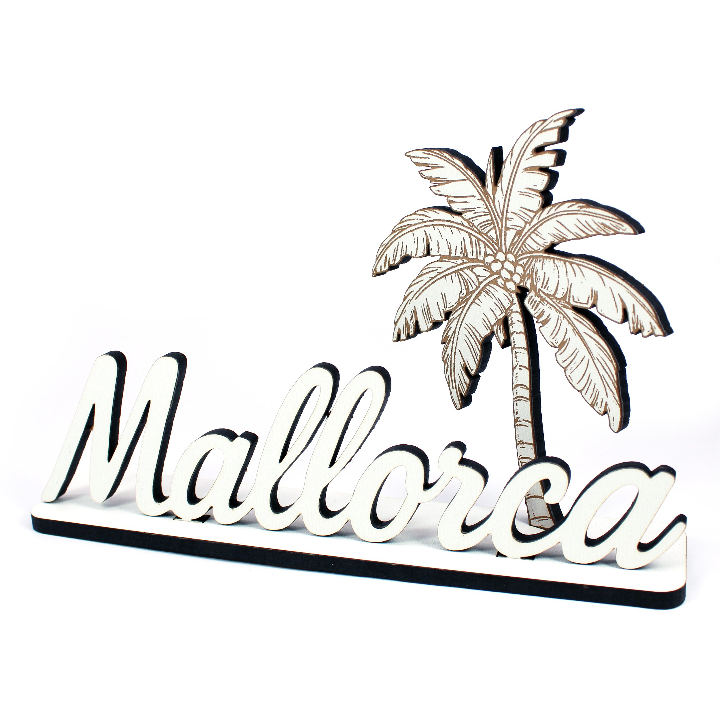 Dekoaufsteller „Mallorca“ – HDF Aufsteller mit Schriftzug & Palme – weiß mit brauner Gravur, 20×12 cm
