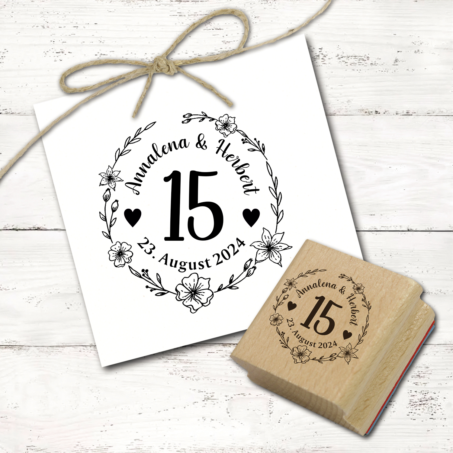 Motivstempel Hochzeit 15.  Hochzeitstag mit Namen, Datum und Zahl 15 Jahre - Blumen Kranz - Abdruck Ø 48 mm