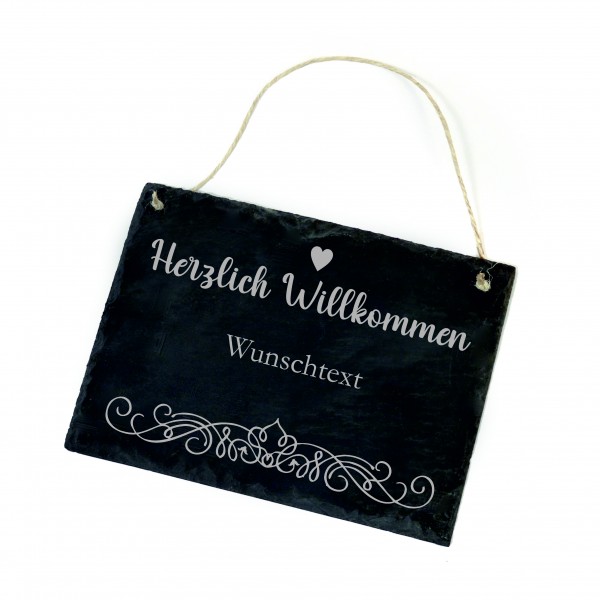 Schiefertafel Herzlich Willkommen mit Wunschtext und Ornament Motiv - Schild 22x16 cm