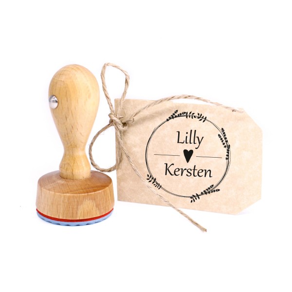 Kinderstempel Vintage Kranz - Holzstempel mit persönlichem Namen Ø 24 mm